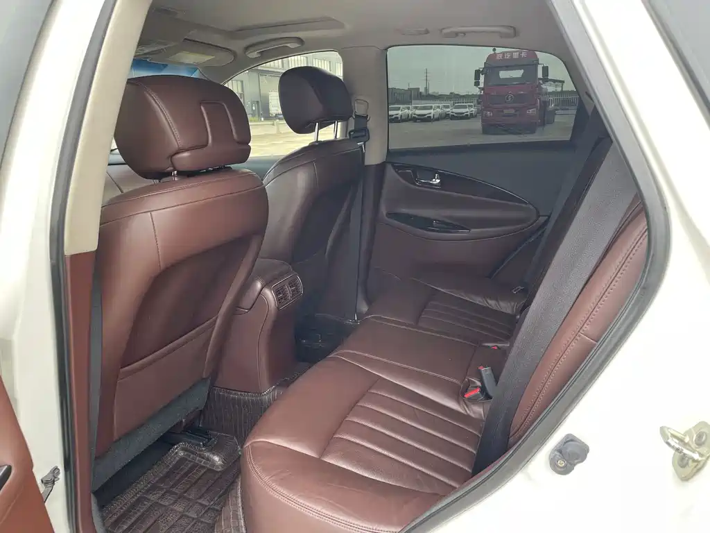 Infiniti QX50 (Import) — миниатюра 29