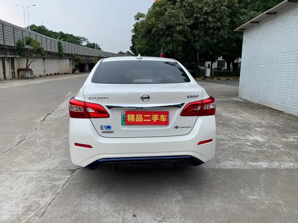 Nissan Sylphy EV — миниатюра 4