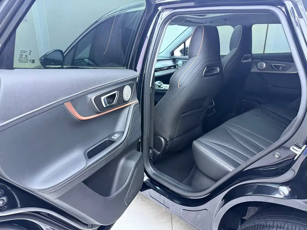 Chery Omoda — миниатюра 16