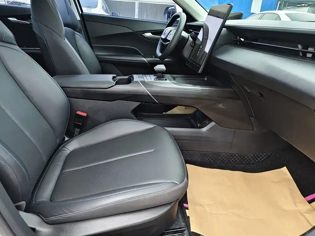 Changan Yida — миниатюра 6