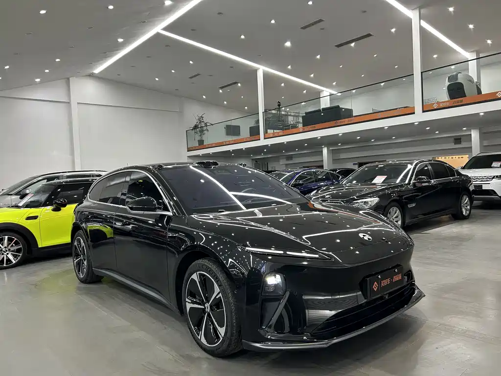 NIO NIO ET5T