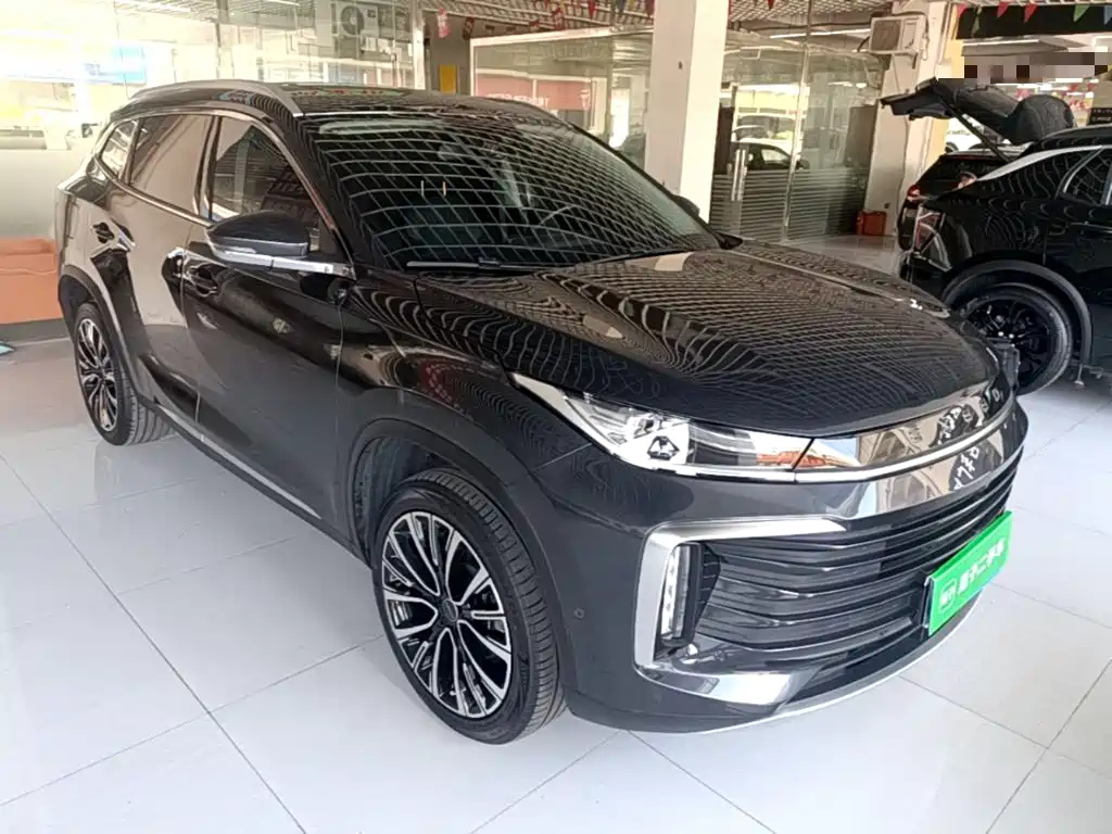 Exeed Lingyun — миниатюра 4