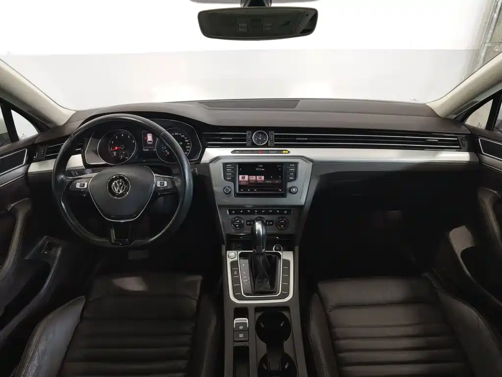 Volkswagen Viloran — миниатюра 5