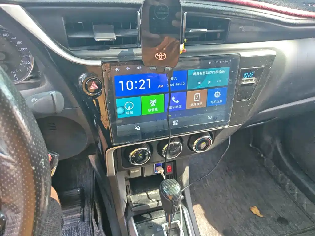 Toyota Corolla — миниатюра 15