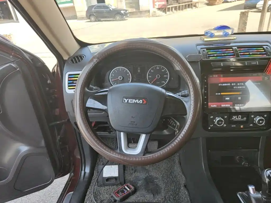 Yema Mustang T70 — миниатюра 11