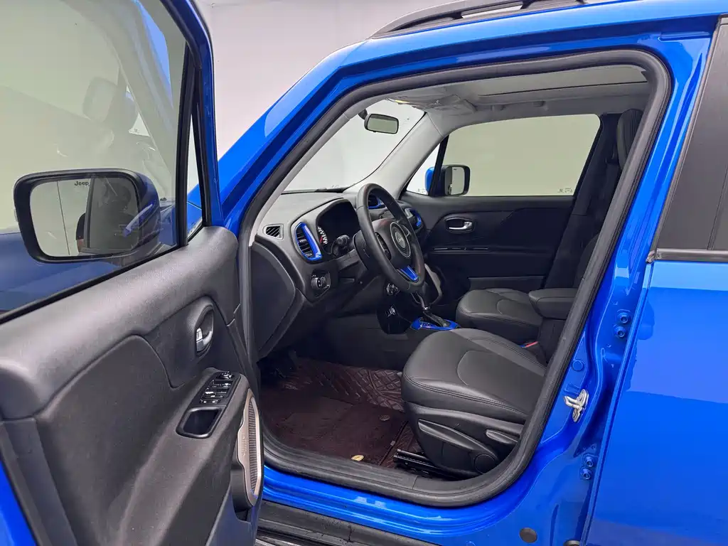 Jeep Renegade — миниатюра 17