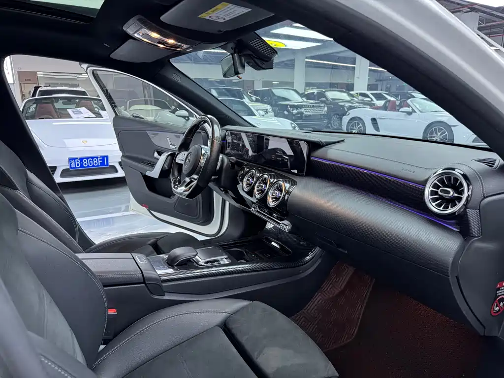 MERCEDES-BENZ A CLASS