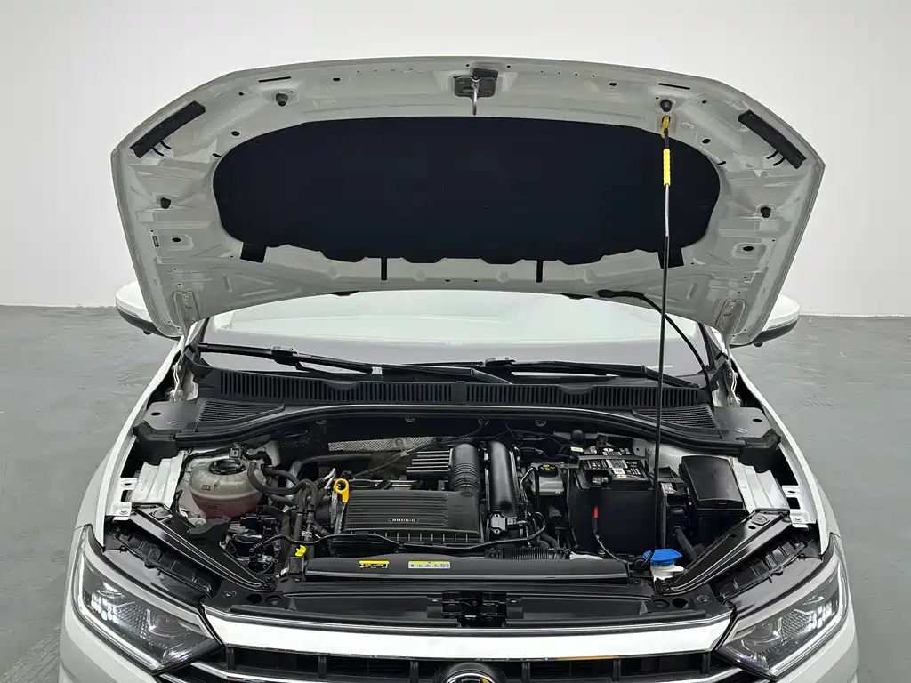 Volkswagen Sagitar — миниатюра 16