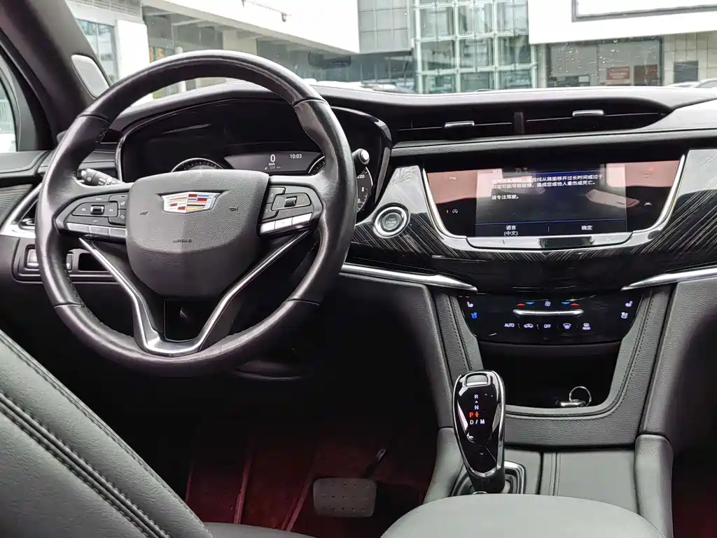 Cadillac XT6 — миниатюра 14