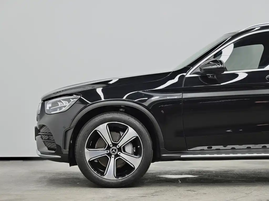 Mercedes-Benz GLC — миниатюра 22