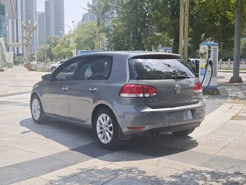 Volkswagen Golf — миниатюра 11