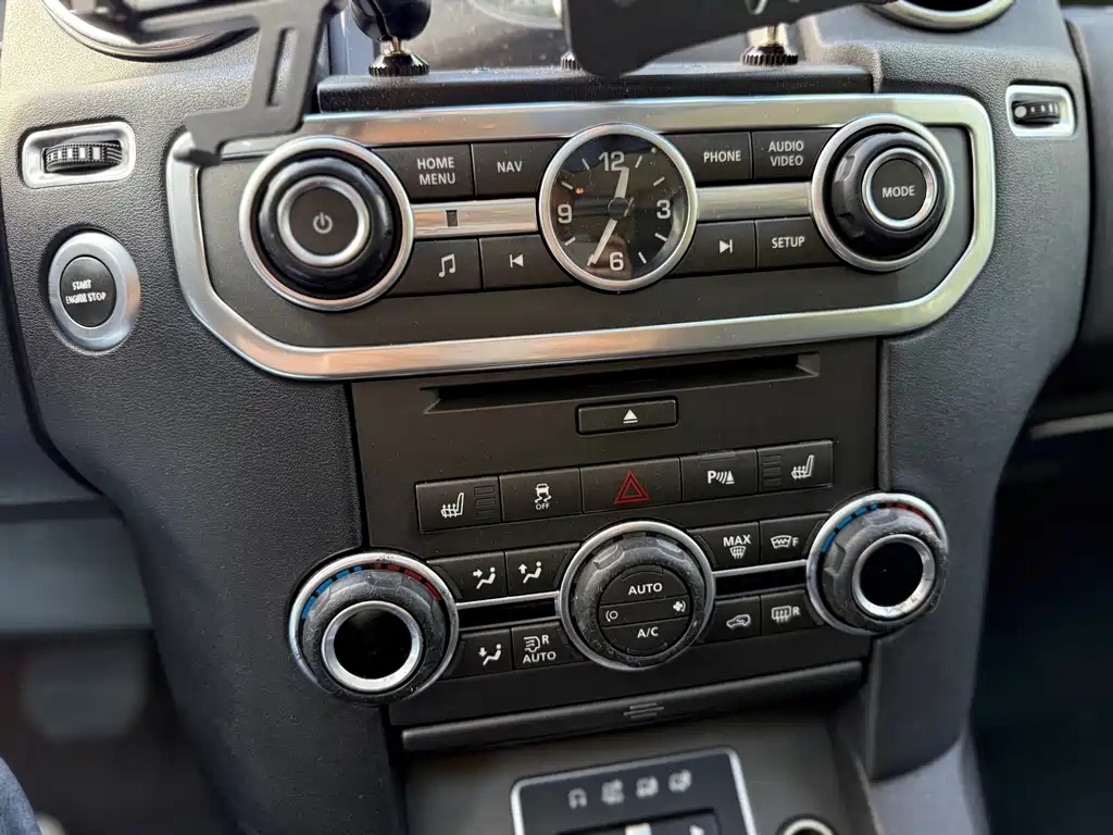 Land Rover Discovery — миниатюра 19