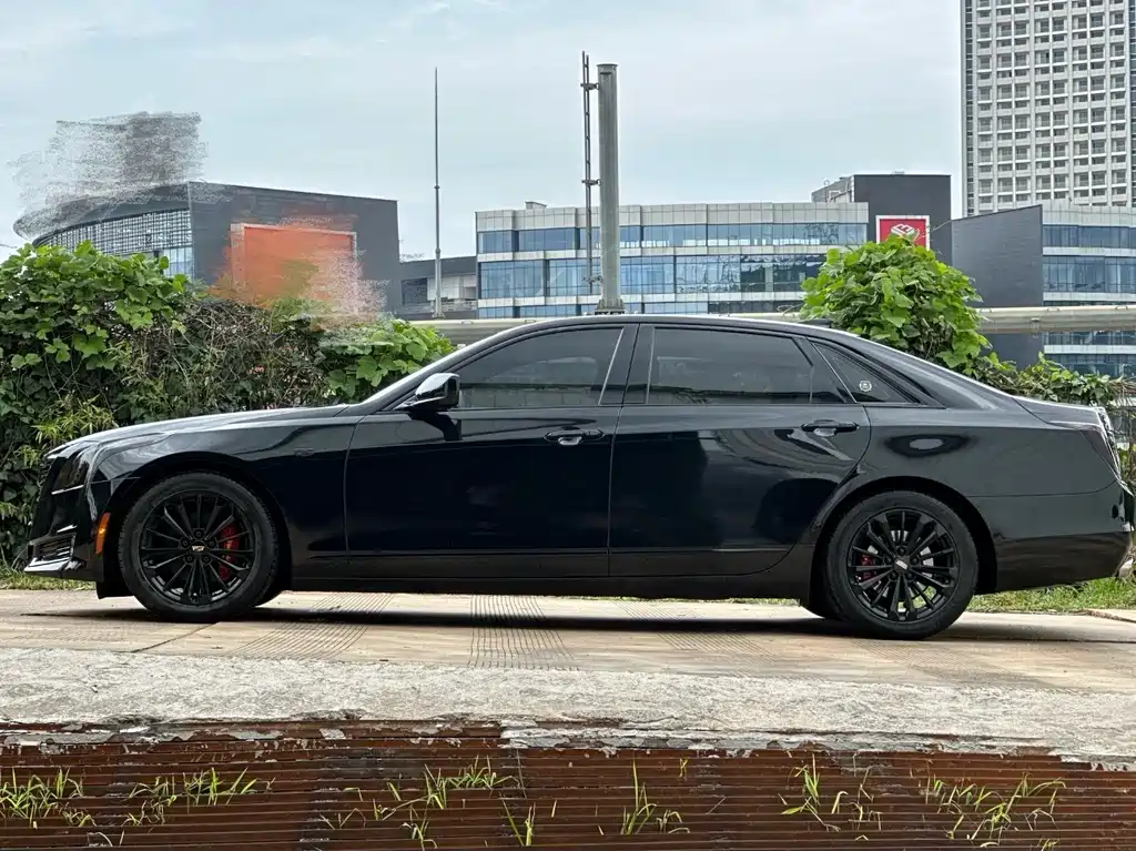 Cadillac CT6 — миниатюра 3