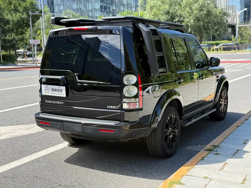 Land Rover Discovery — миниатюра 4