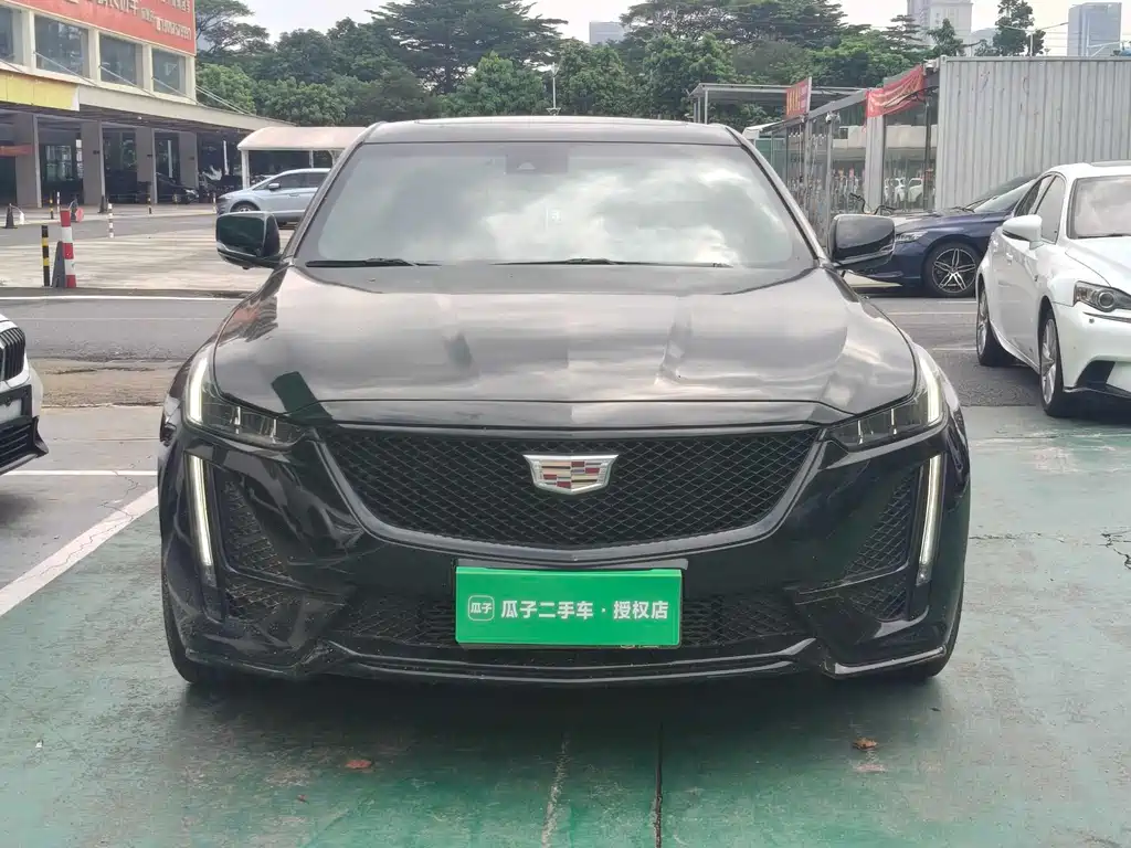 Cadillac CT5 — миниатюра 2
