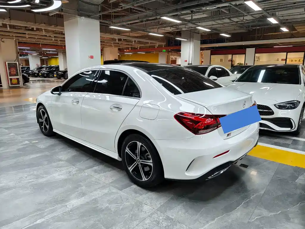 Mercedes-Benz A-Class — миниатюра 12