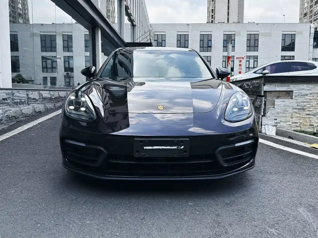 Porsche Panamera — миниатюра 2