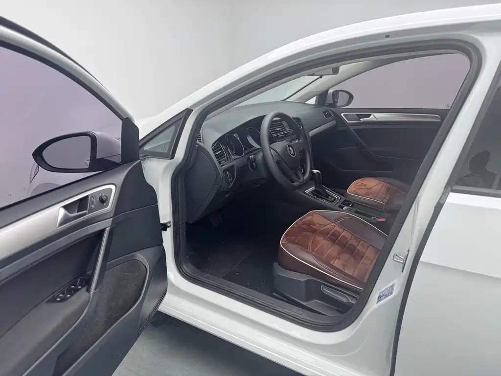 Volkswagen Golf — миниатюра 7