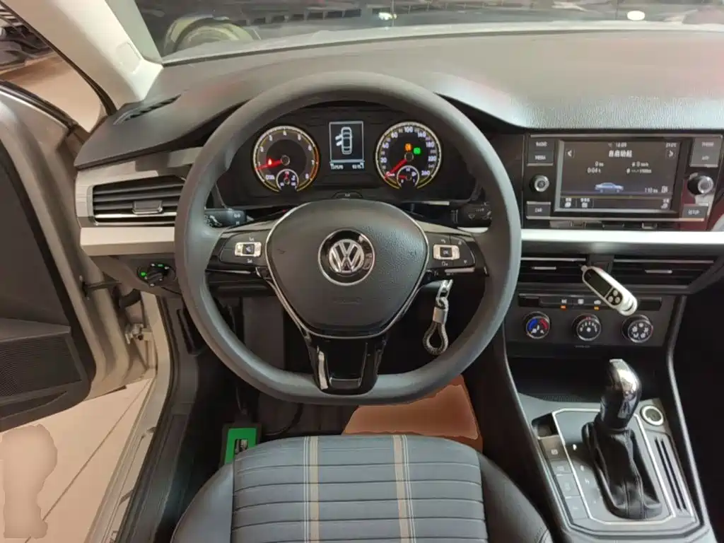 Volkswagen Lavida — миниатюра 11