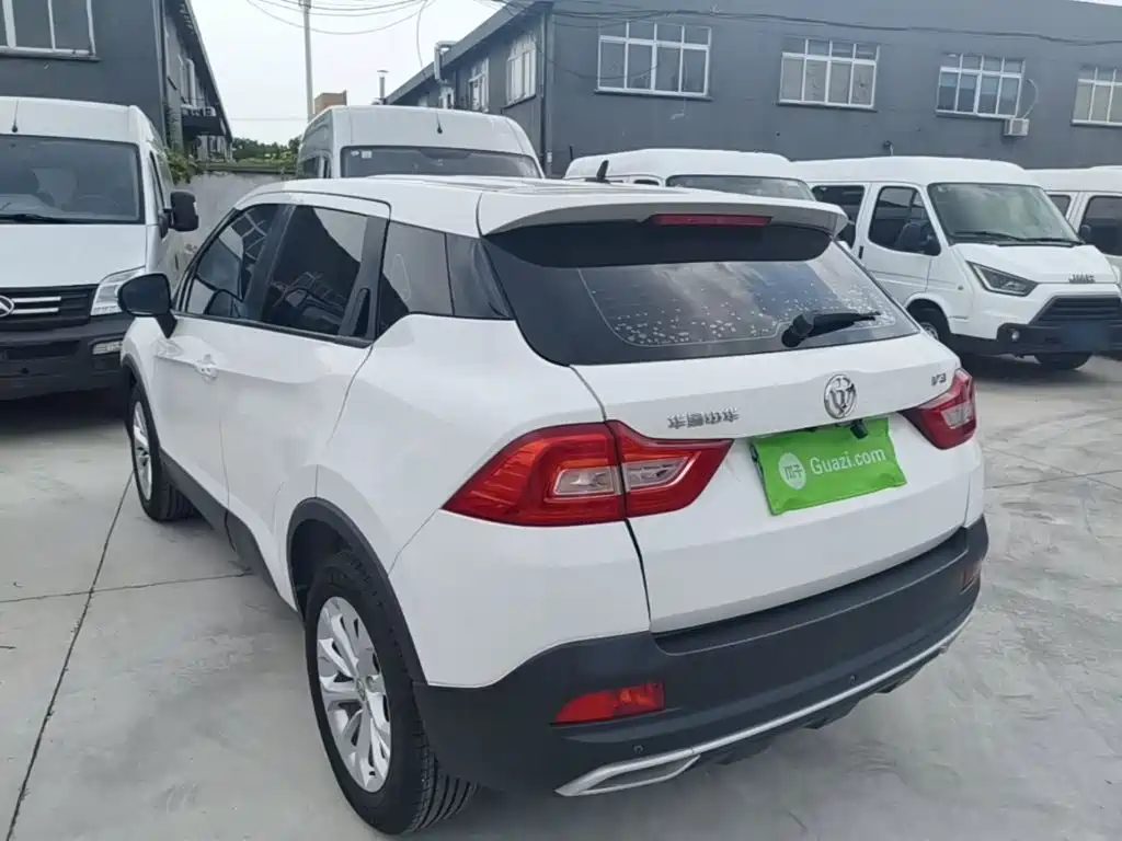 Zhonghua V3 — миниатюра 5
