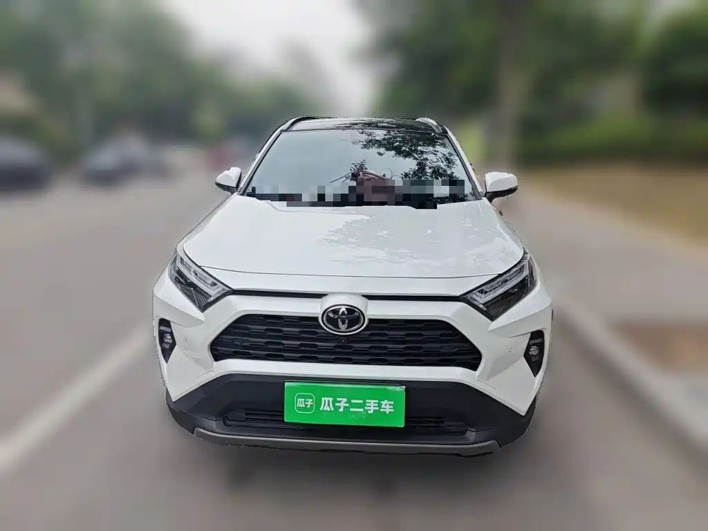 Toyota RAV4 — миниатюра 23