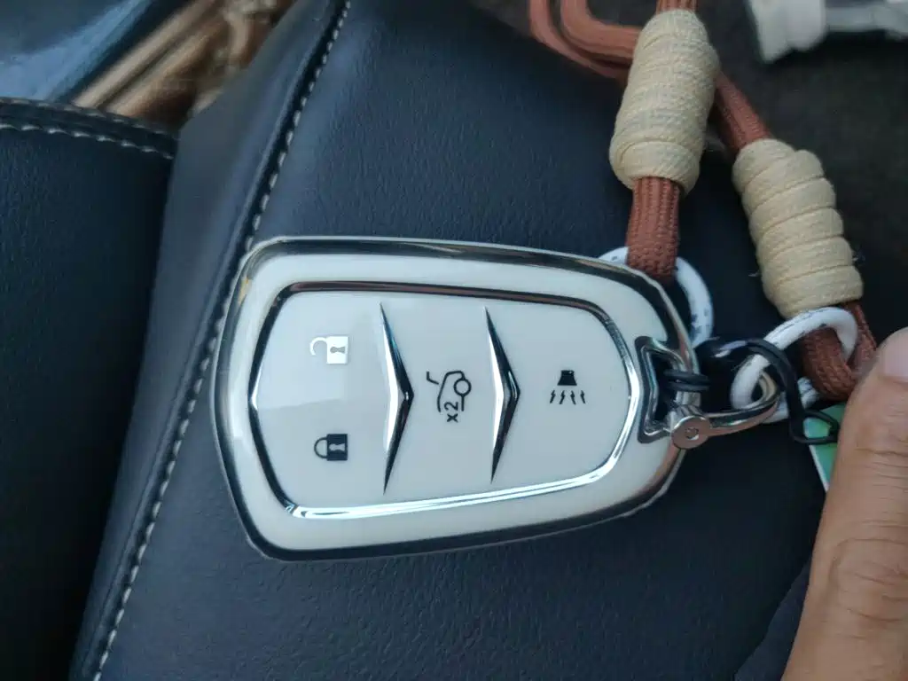 Cadillac XTS — миниатюра 12
