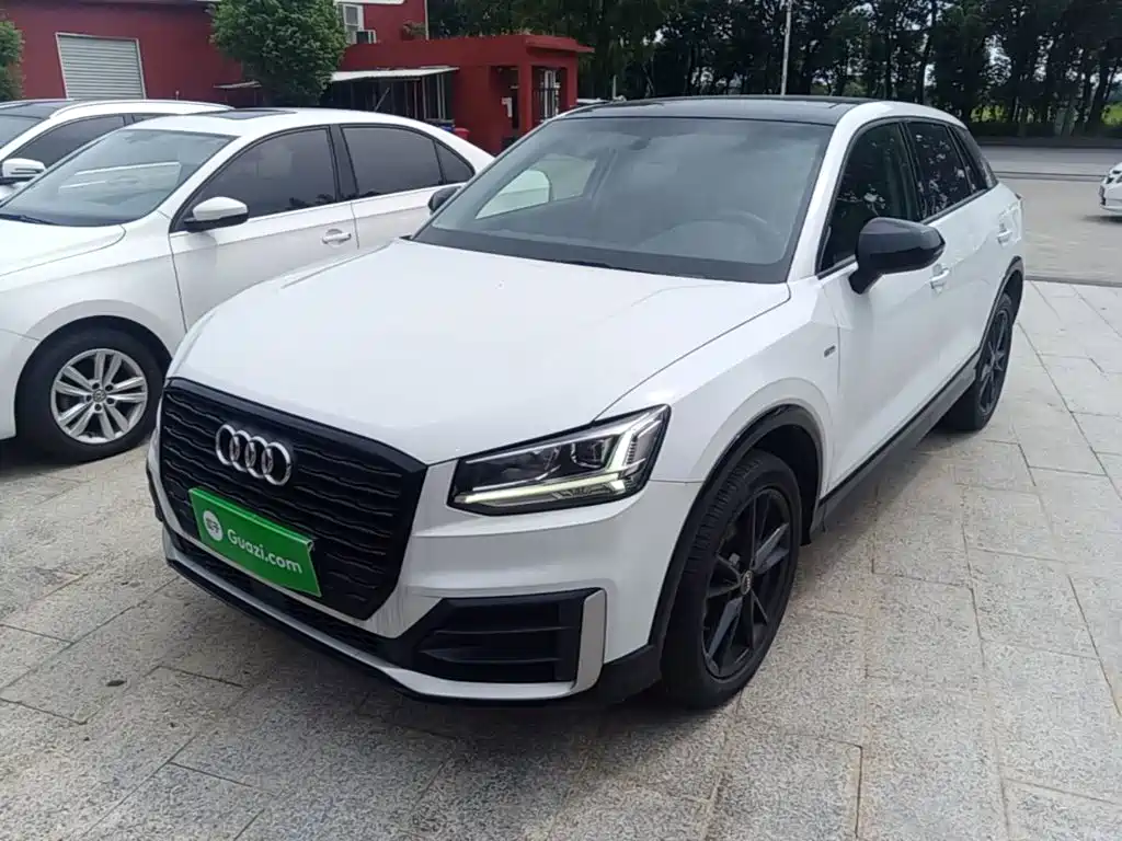 Audi Q2L — миниатюра 2