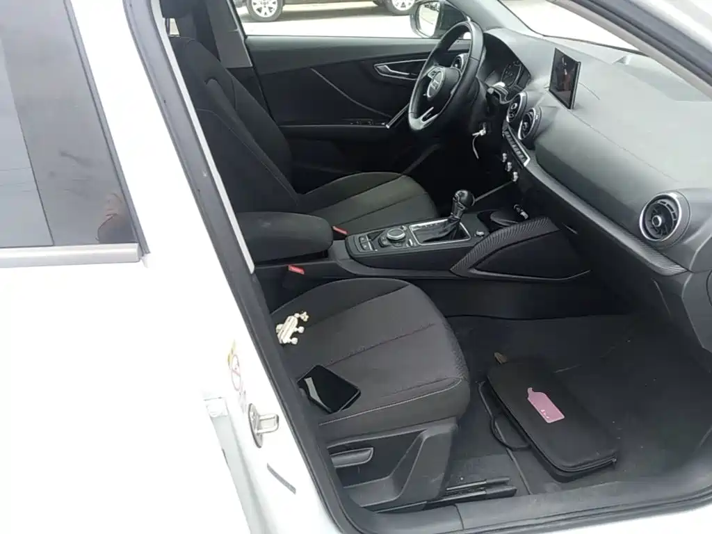 Audi Q2L — миниатюра 25