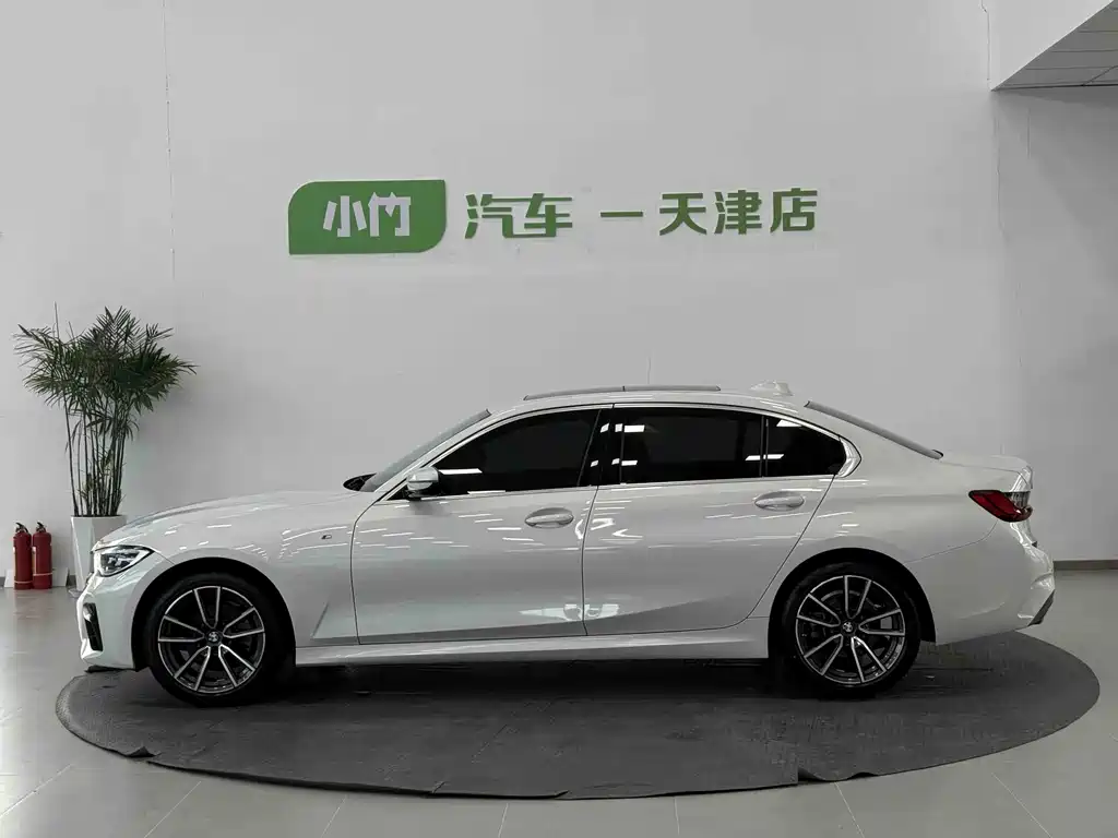 BMW 3 Series — миниатюра 4