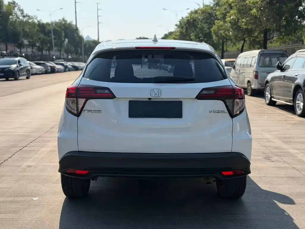 Honda Vezel — миниатюра 8