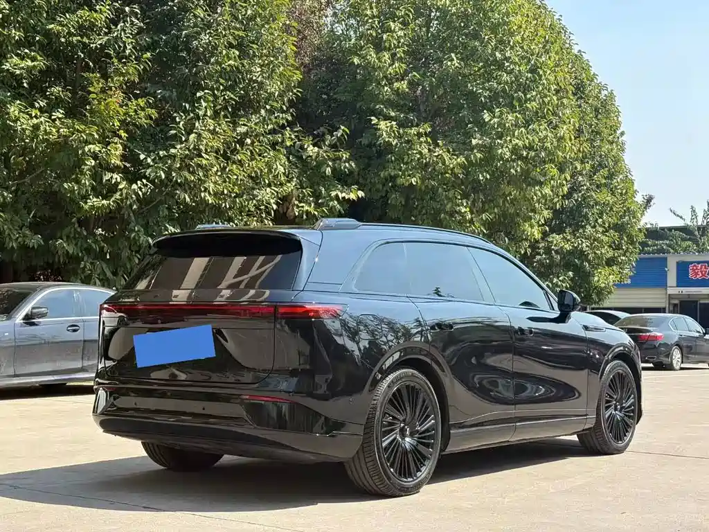 XPeng G9 — миниатюра 10