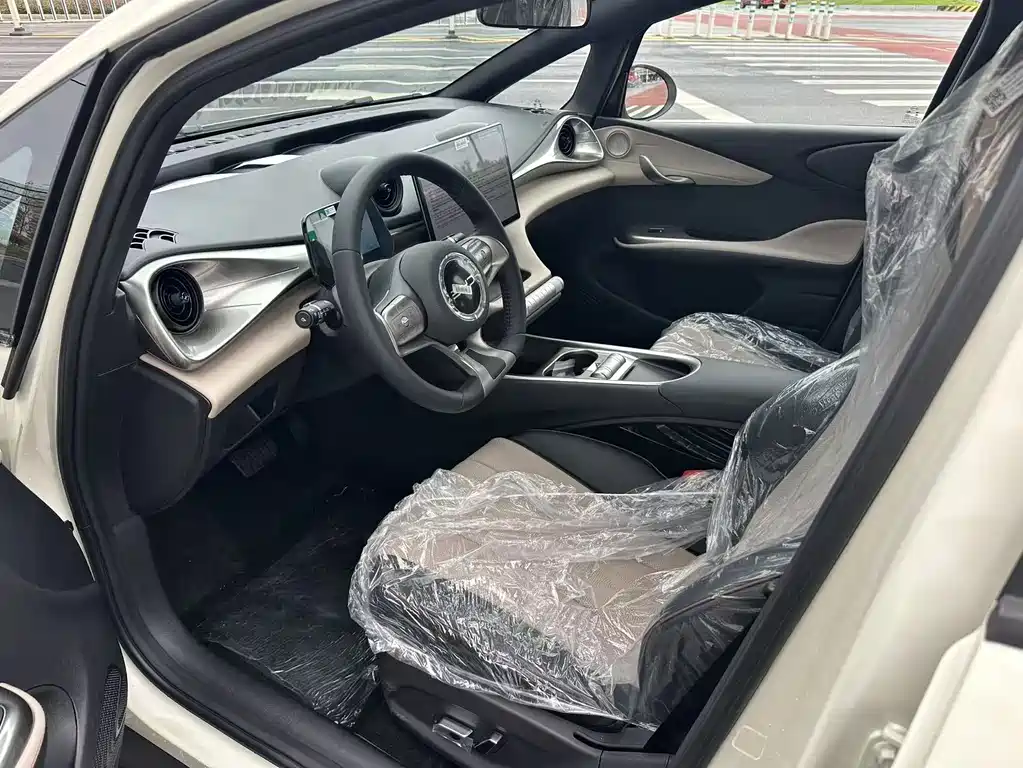 BYD Dolphin — миниатюра 6