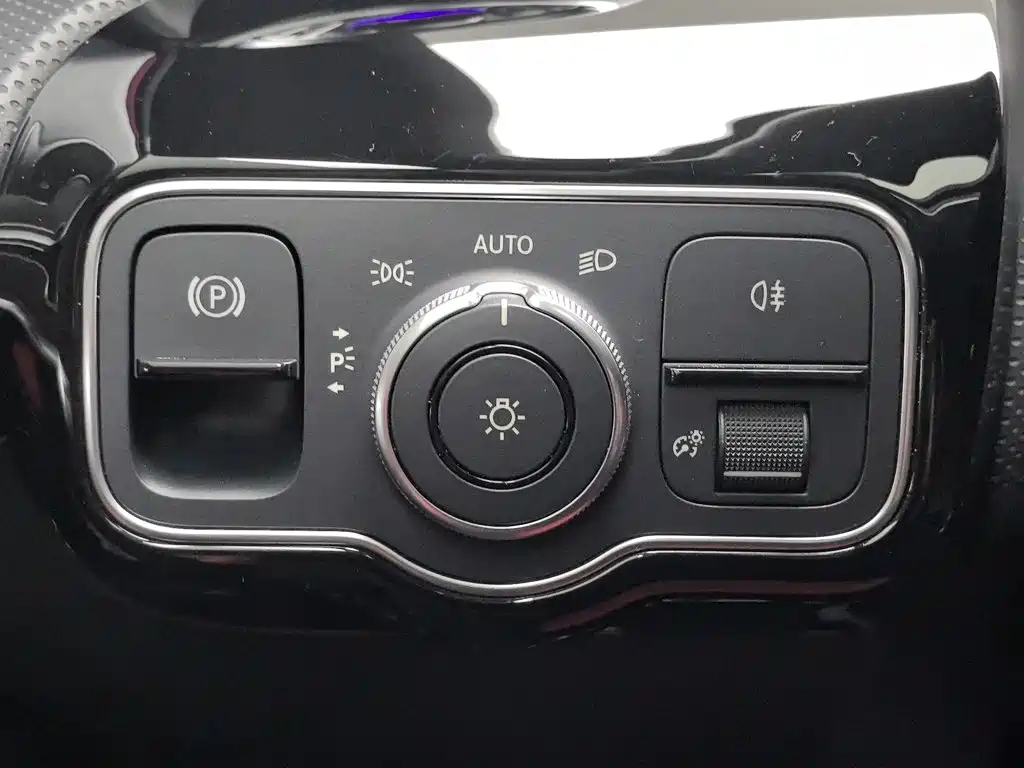 Mercedes-Benz A-Class AMG (Import) — миниатюра 21