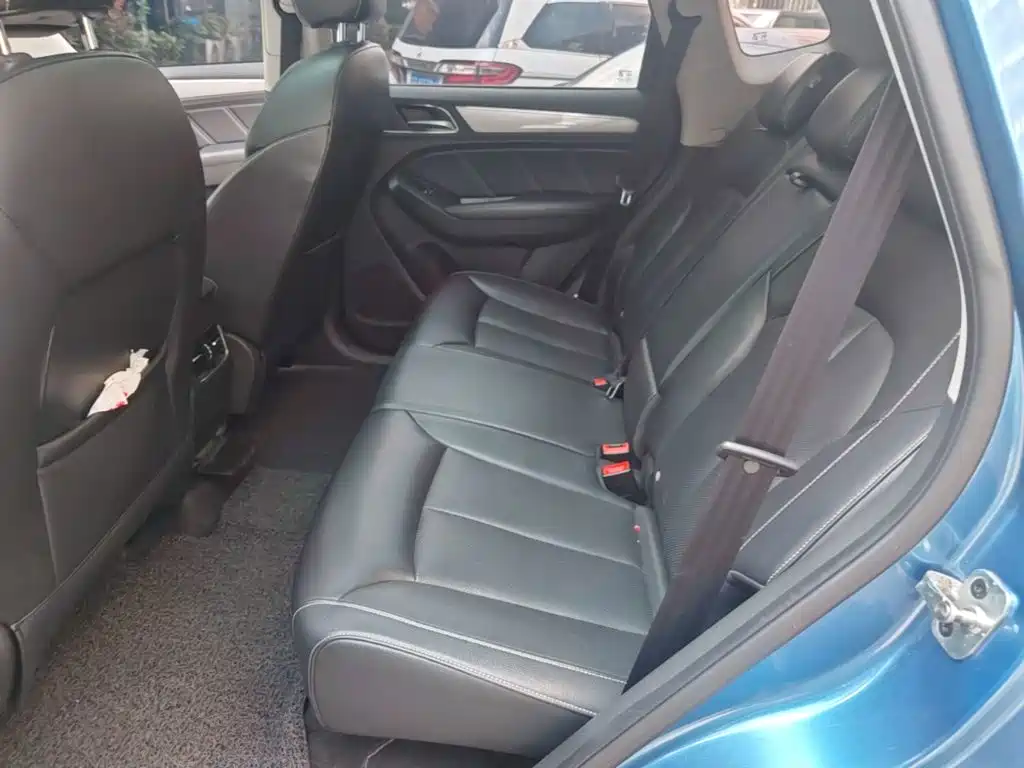 Roewe RX5 — миниатюра 17