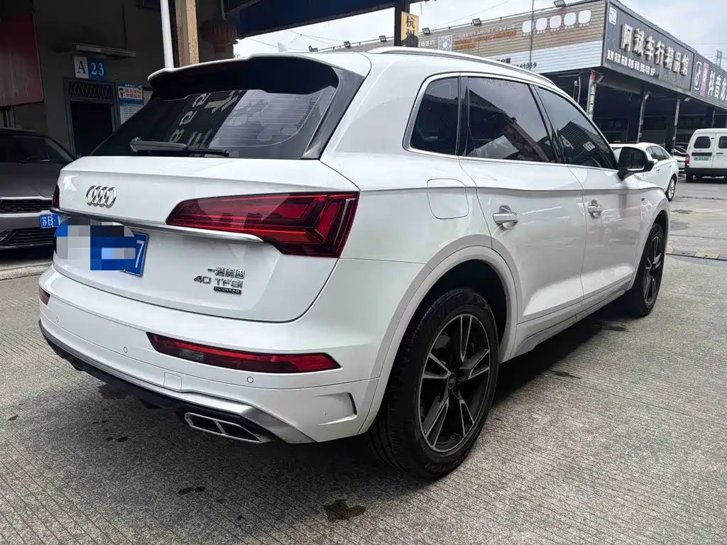 Audi Q5L — миниатюра 4