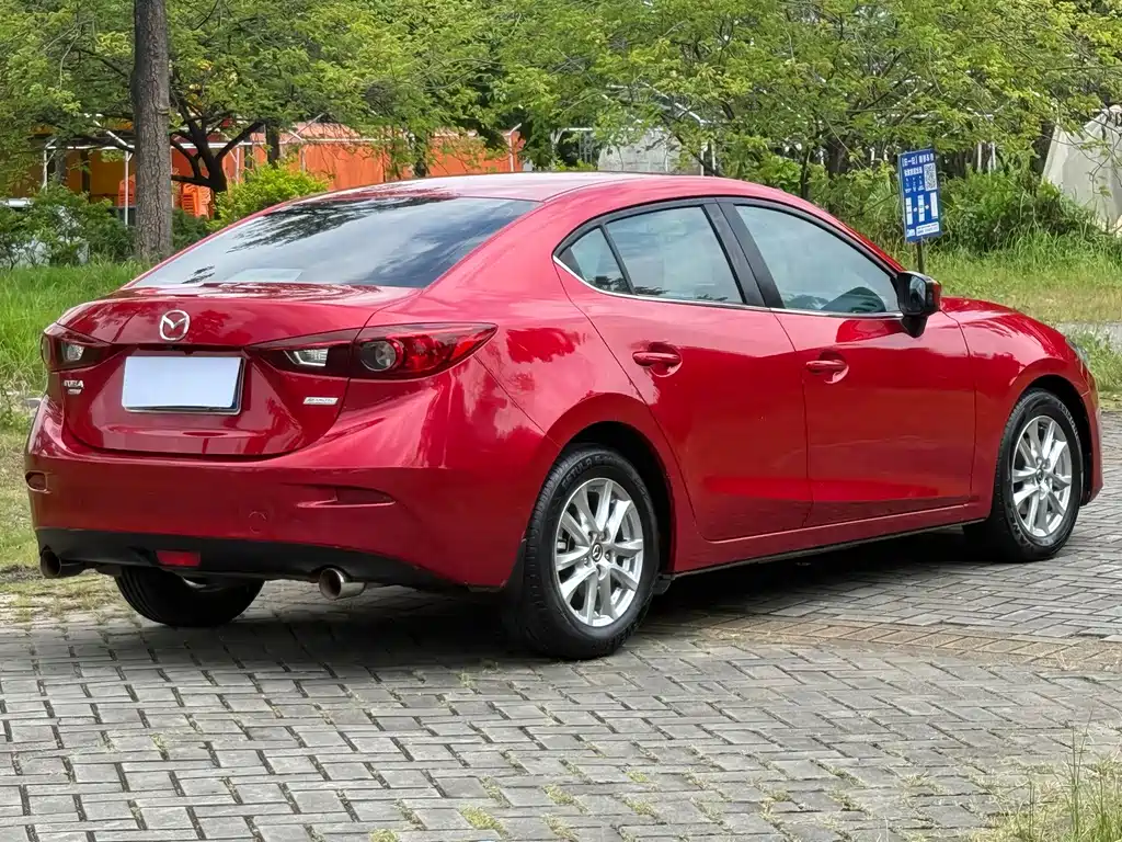 Mazda 3 Axela — миниатюра 10