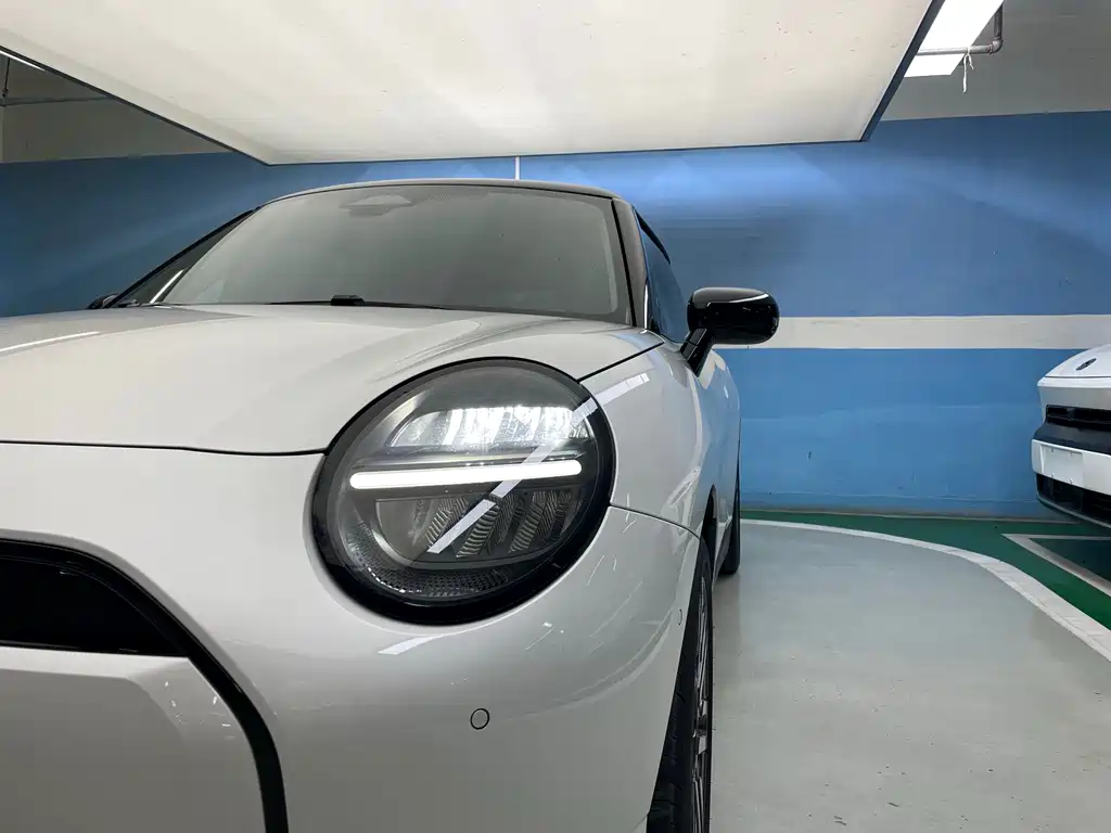 MINI MINI COOPER EV — миниатюра 4