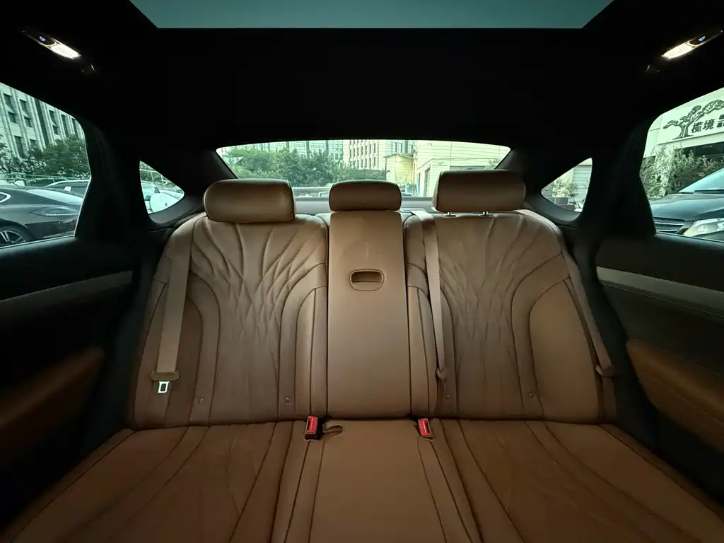 Genesis G80 — миниатюра 22