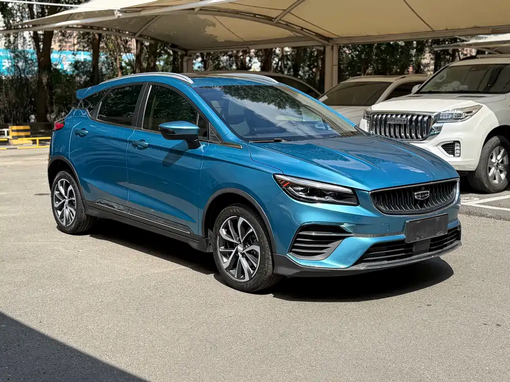 Geely Emgrand S - фото 3