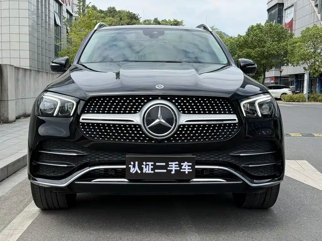 Mercedes-Benz GLE (Import) — миниатюра 2