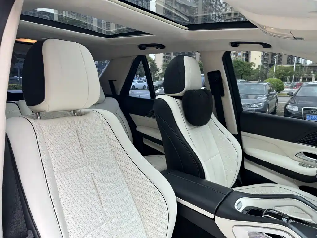 Mercedes-Benz GLE (Import) — миниатюра 11