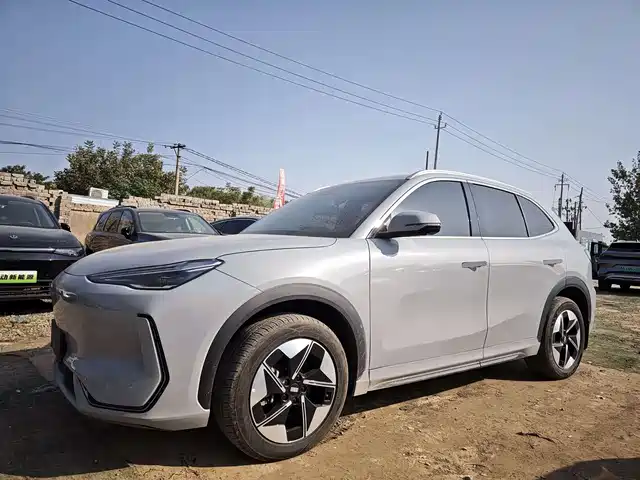 GEELY GALAXY GALAXY E5 2024