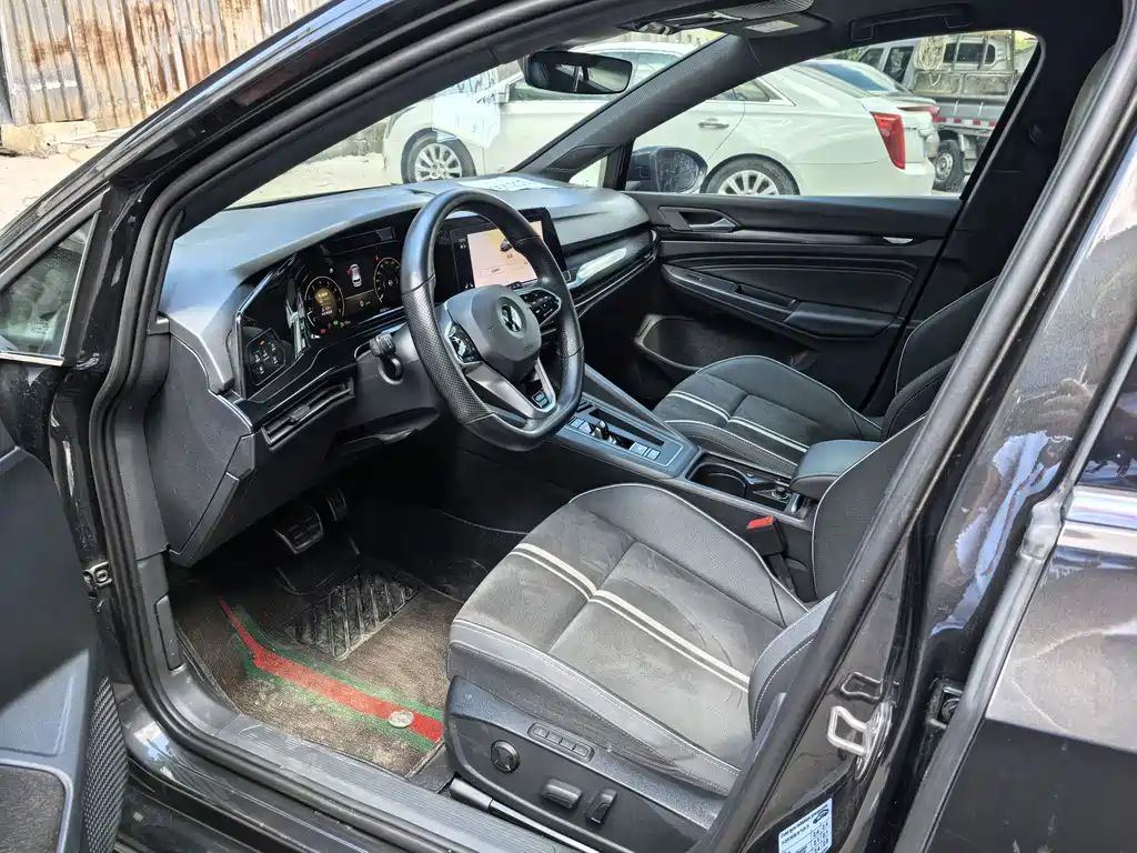 Volkswagen Golf — миниатюра 6