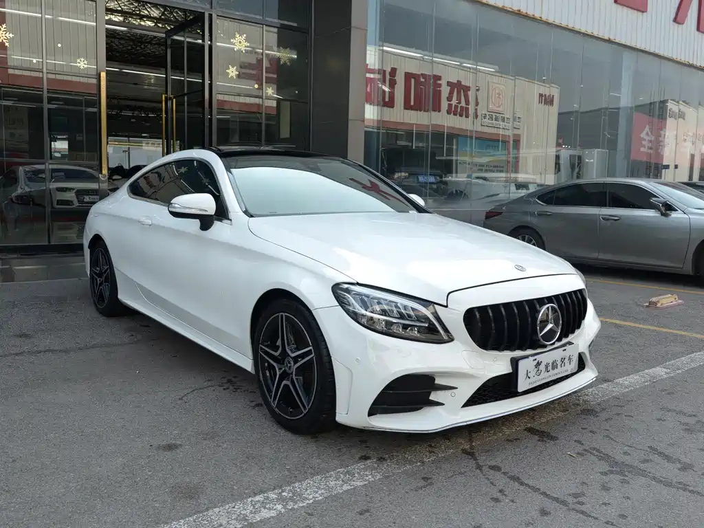 Mercedes-Benz C-Class (Import) — миниатюра 3