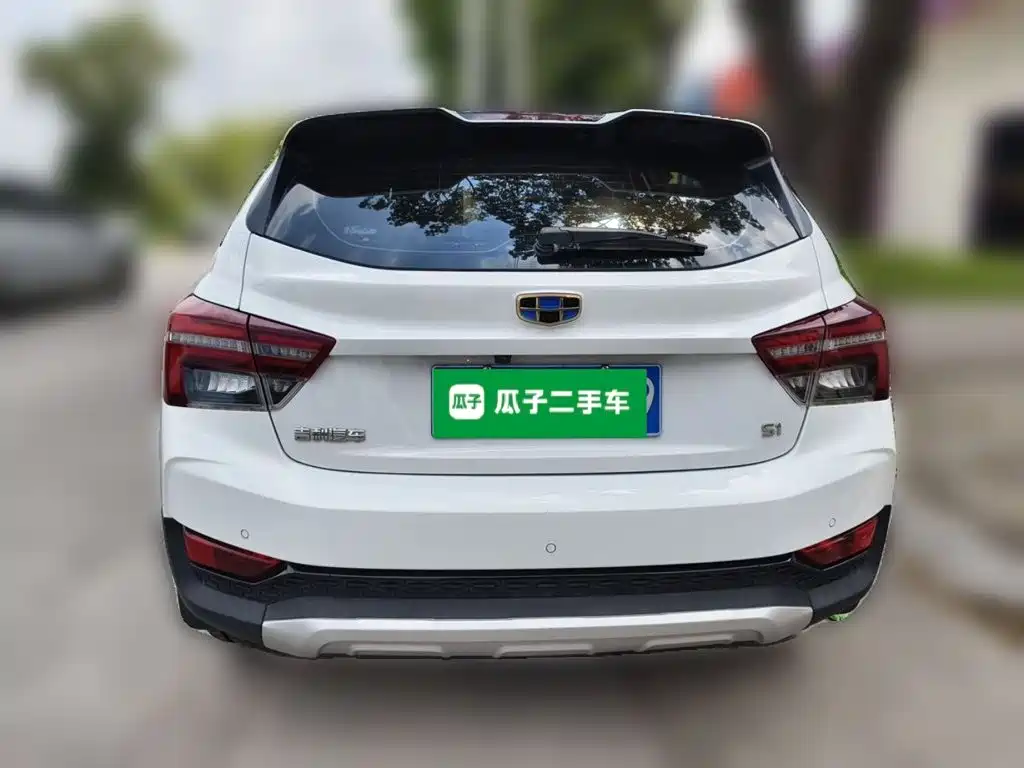 Geely Vision S1 — миниатюра 3