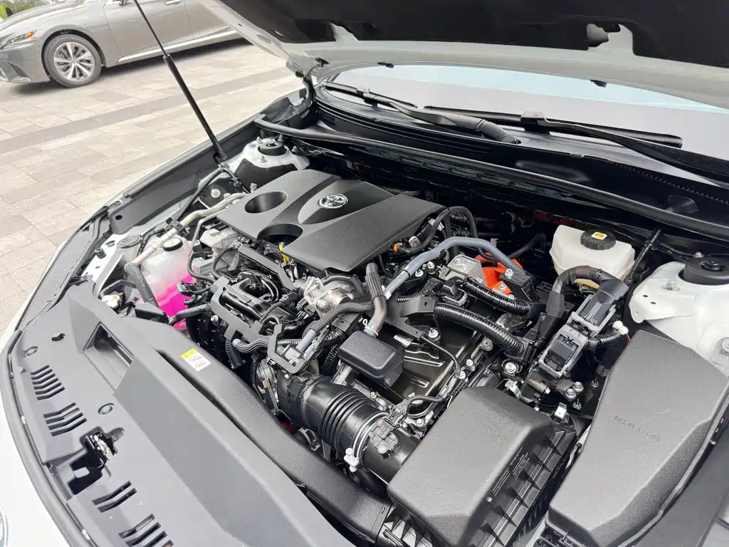 Toyota Camry — миниатюра 29