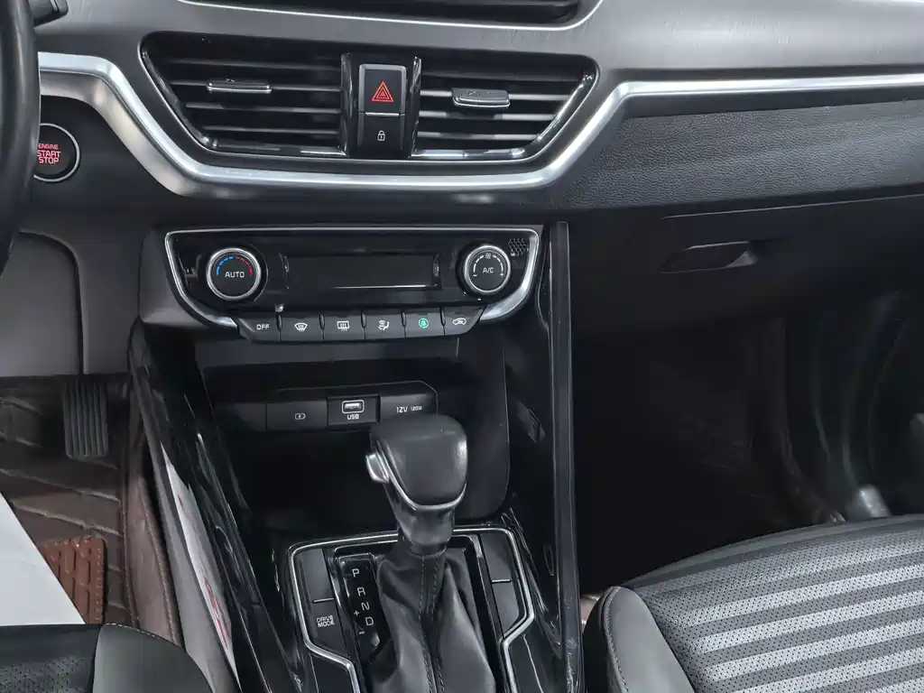 Kia Sportage — миниатюра 11