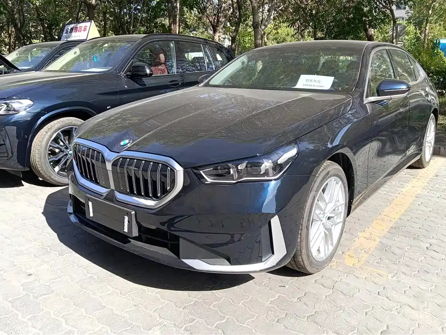 BMW 5 Series 2026