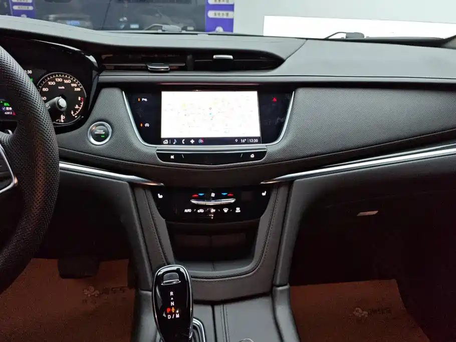 Cadillac XT5 — миниатюра 13