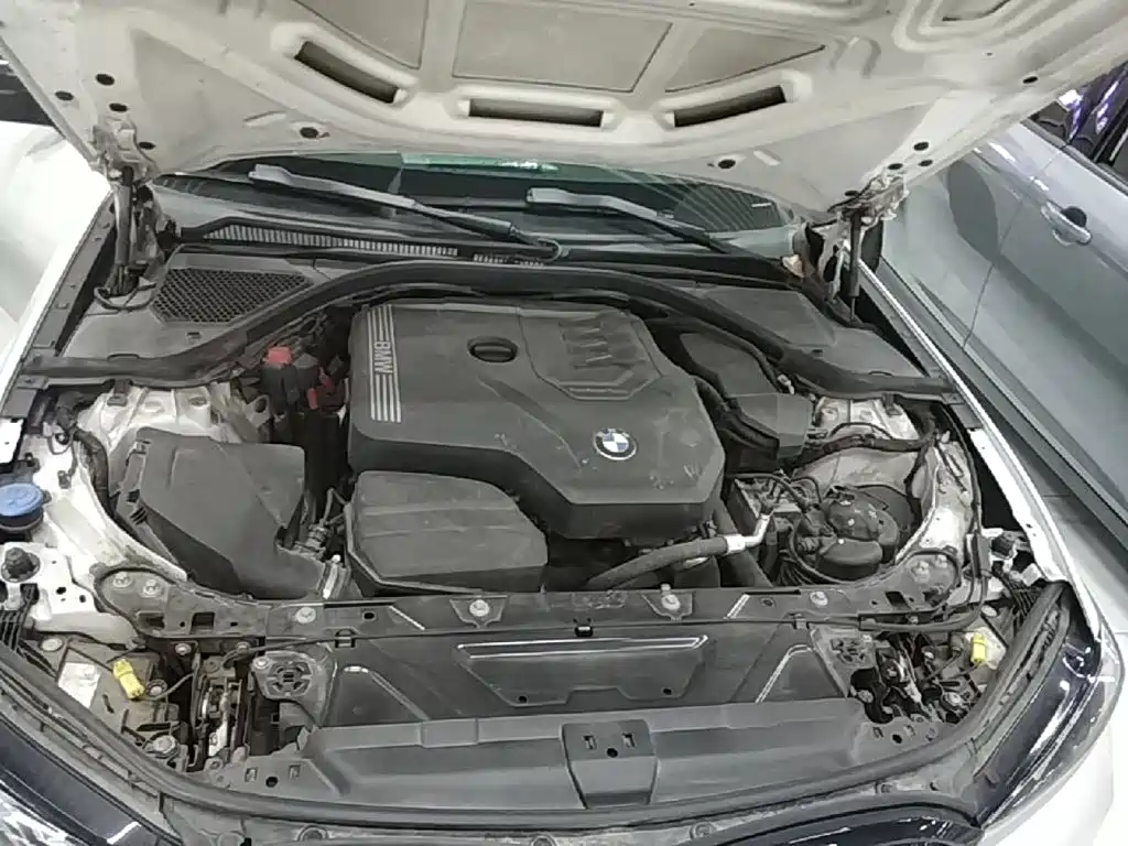 BMW 3 Series — миниатюра 20